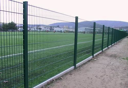 新疆護欄網廠家與金屬護欄選購指南，兼談新貴族跑步機售后服務